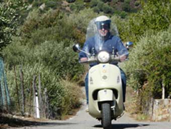 Silvio in Vespa